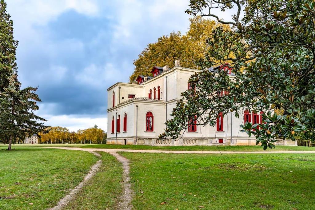 Villa Sejour D'Exception, Charme, Histoire Sud Touraine à Richelieu Extérieur photo