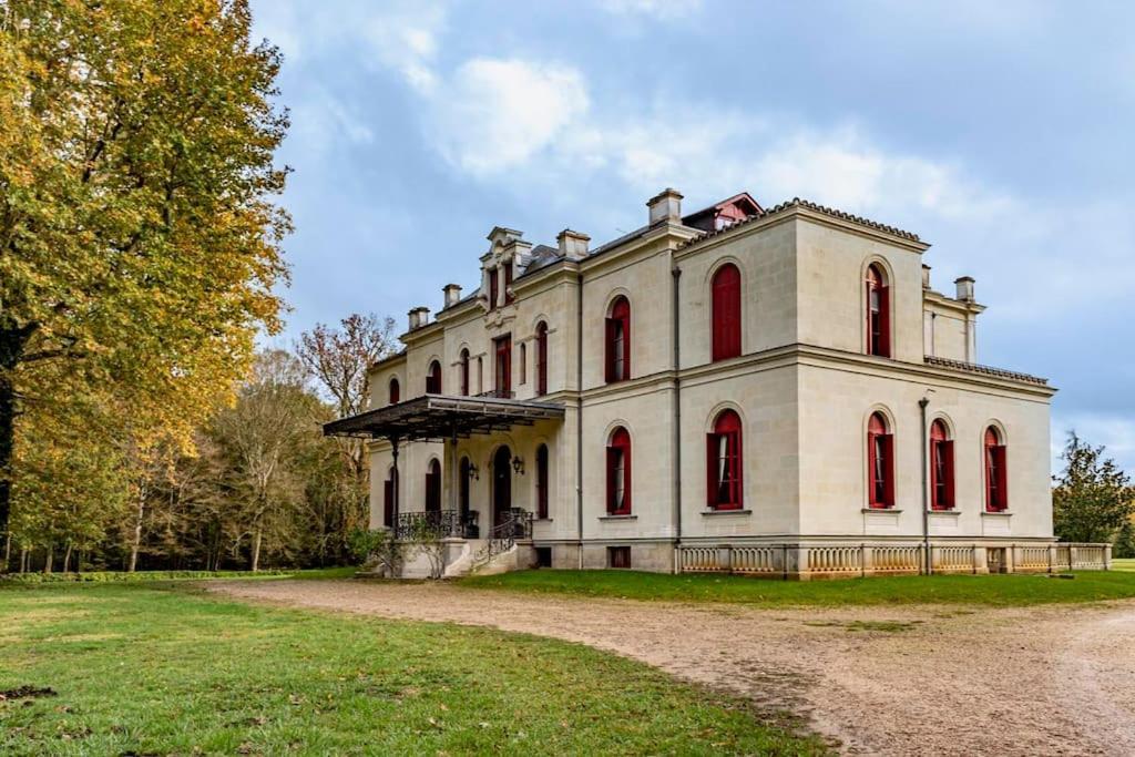 Villa Sejour D'Exception, Charme, Histoire Sud Touraine à Richelieu Extérieur photo